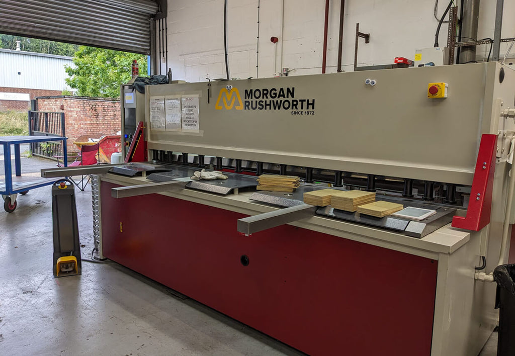 Hydraulic swing beam guillotine from Morgan Rushworth