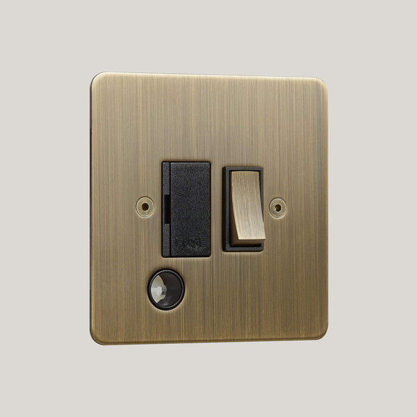 Black Inserts/Ambassador Classic Black/Antique Brass