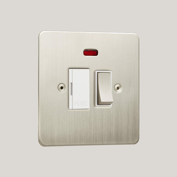 White Inserts/Ambassador Classic White/Satin Nickel