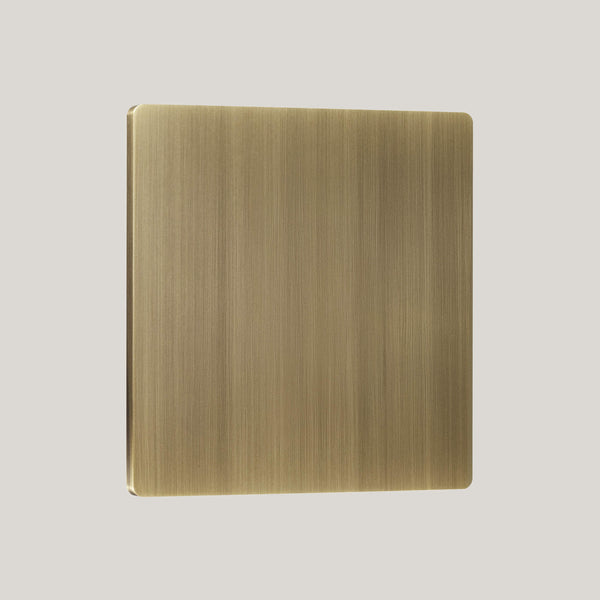 1G/Lutron Signature Square 1G/Aged Brass