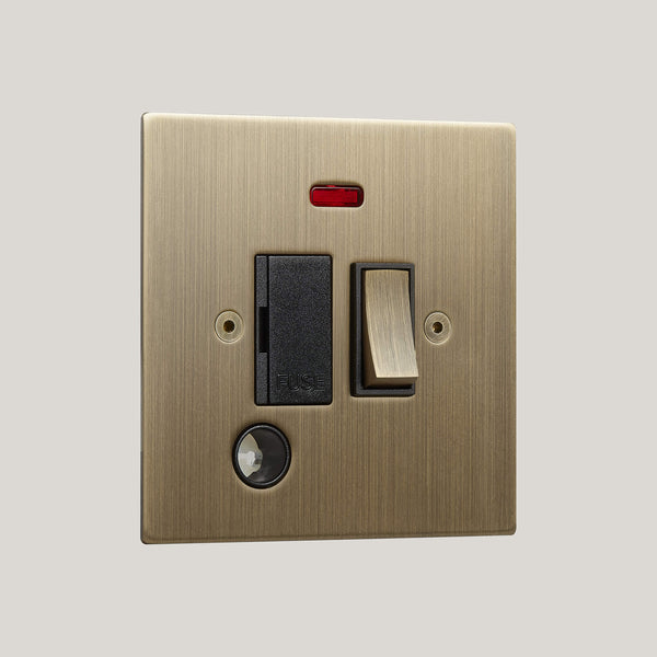 Black Inserts/Ambassador Square Black/Antique Brass