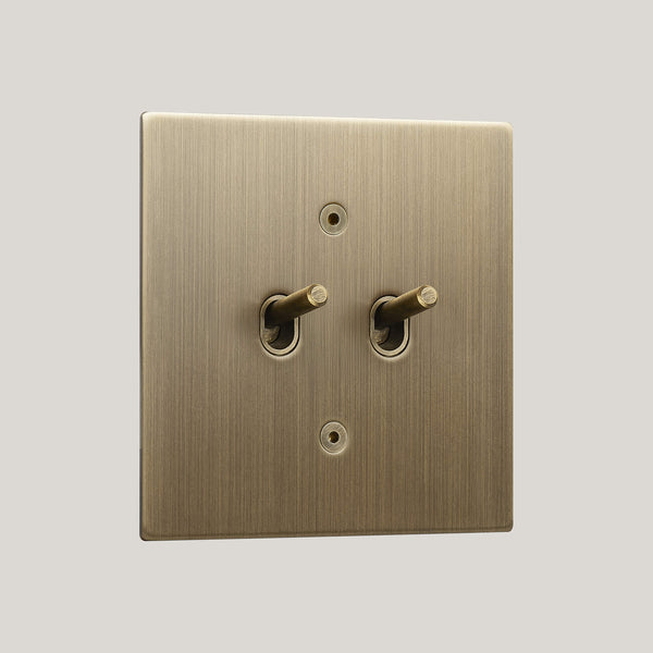Contemporary/2G Contemporary/Ambassador Square 2G-Contemporary/Antique Brass
