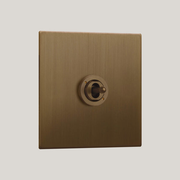 Traditional/1G Traditional/Ambassador Square 1G-Traditional/Bronze Antique