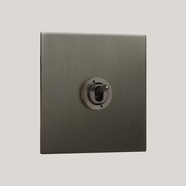 Traditional/1G Traditional/Ambassador Square 1G-Traditional/Chocolate Bronze