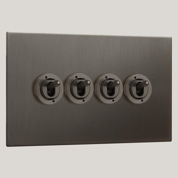Traditional/4G Traditional/Ambassador Square 4G-Traditional/Chocolate Bronze