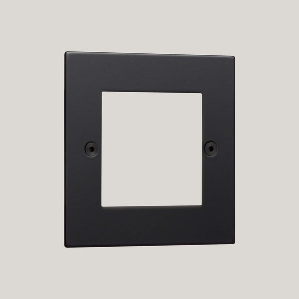 2G/Ambassador Square 2G/Matt Black