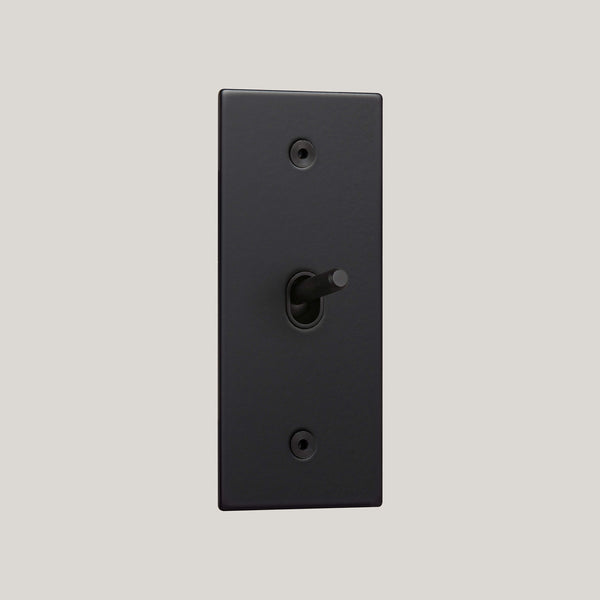 1G/Ambassador Square 1G/Matt Black