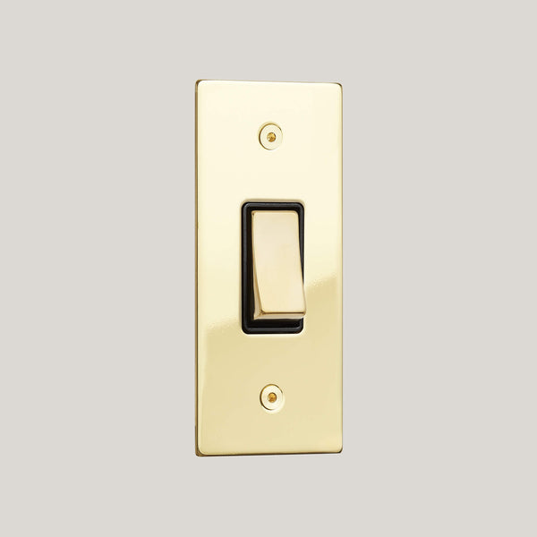 Black Inserts/1G Black/Ambassador Square 1G Black/Polished Brass