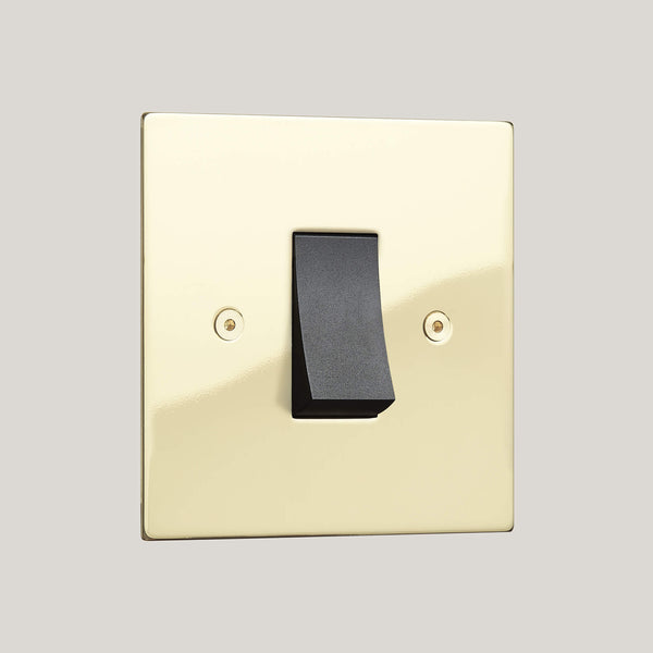 Black Inserts/Black No-Led/1G No-Led Black/Ambassador Square 1G-No-Led Black/Polished Brass Unlacquered