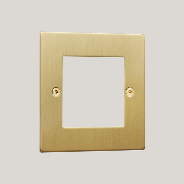 2G/Ambassador Square 2G/Satin Brass