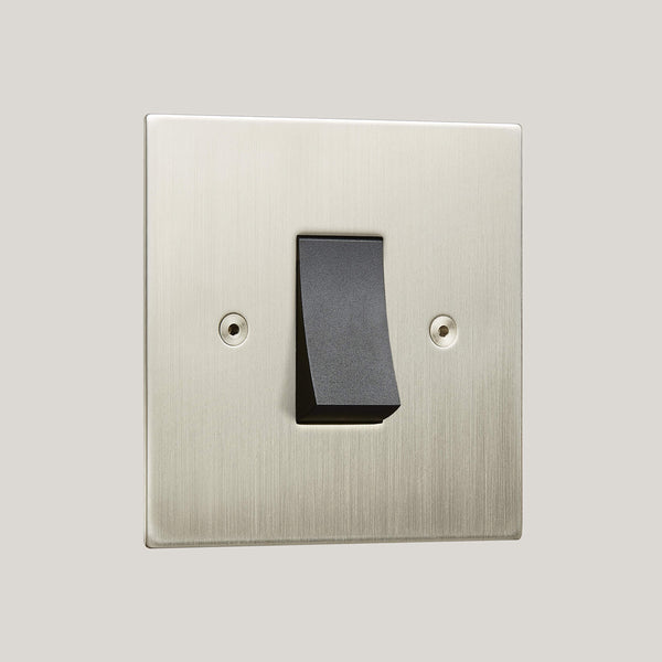 Black Inserts/Black No-Led/1G No-Led Black/Ambassador Square 1G-No-Led Black/Satin Nickel