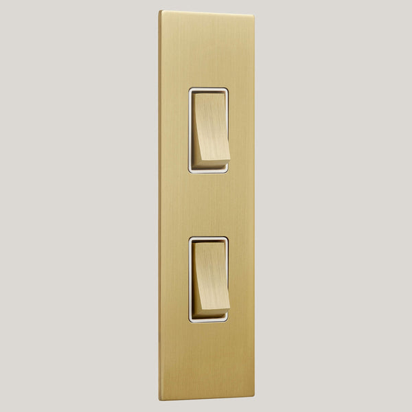 White Inserts/2G White/Renaissance 2G White/Satin Brass
