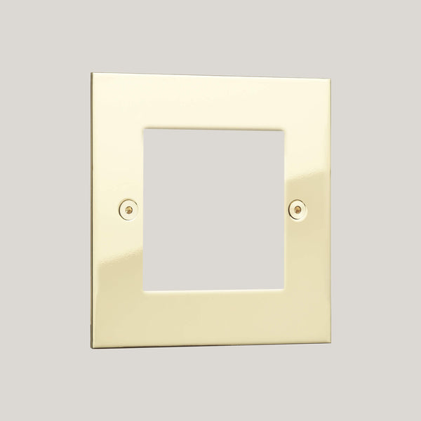 2G/True Edge 2G/Polished Brass Unlacquered