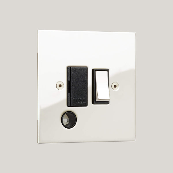 Black Inserts/True Edge Black/Polished Nickel