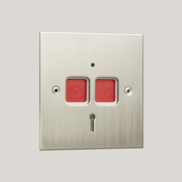True Edge/Satin Nickel