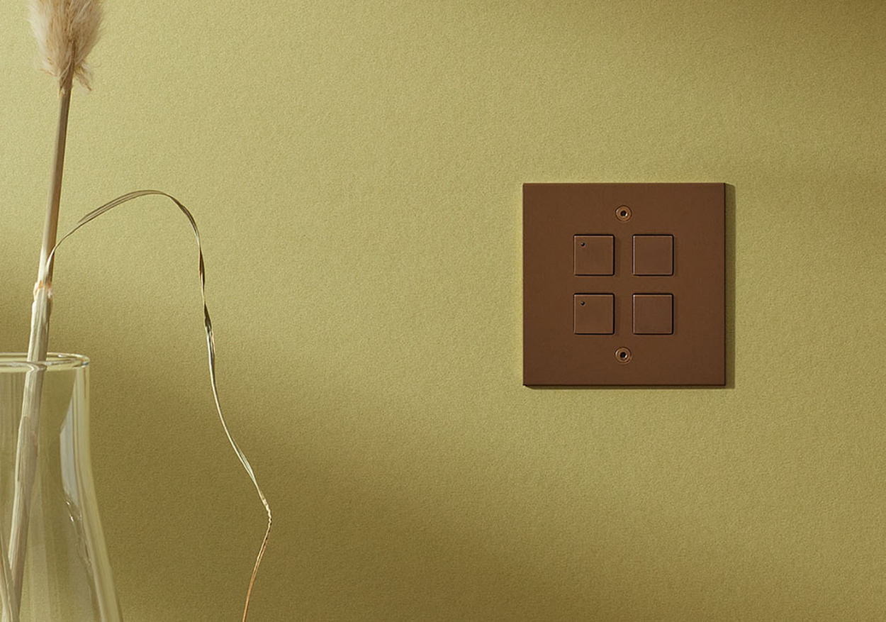 New low voltage keypad switches
